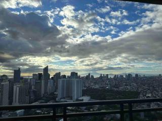 52F Sunset View Studio in Gramercy Pool Gym Sauna - Manila - 9