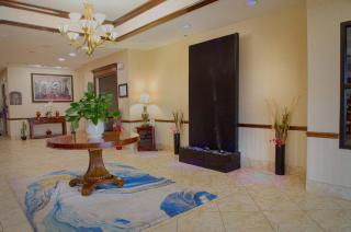Holiday Inn Express Hotel & Suites Center by IHG - Center - 3