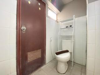 Spacious 2BR at Gateway Ahmad Yani Apartment By Travelio - Bandung - 2