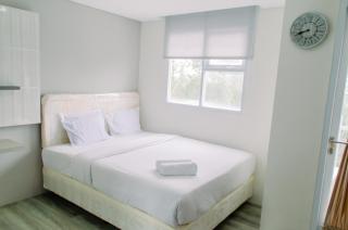 Comfortable and Cozy Studio Room at Bintaro Icon Apartment By Travelio - Tangerang - 3