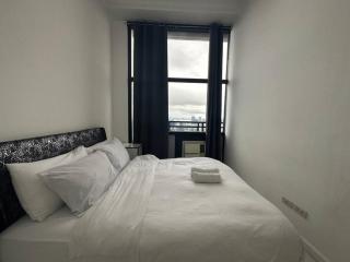 64F Spacious 1 BR Nice View Pool Sauna Gym - Manila - 6