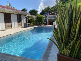 Studio Piscine Privée - 1 min à pied de la plage - 9