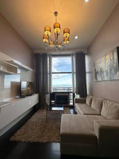 68F 1 Bedroom Penthouse Suite Gramercy Pool Sauna - Manila - 1