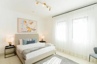 AWS Holiday Homes - Charming stay in Downtown - Dubai - 3
