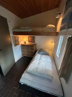 Architect Designed Holiday Home With Sea View - 1