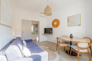 16 FORV - Apartment for 4 people City center - 300m Palais - 9