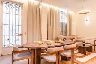 Luxe Rouvet I Netflix I Calme - Paris - 2