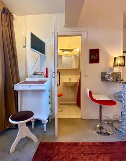Studio chic Paris Tour Eiffel Near Eiffel tower 7th floor - Parijs - 3