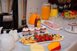 Golden Palm Boutique - 4