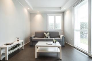 New Roomy Home & Garden - 2