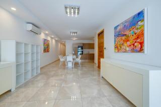 St Georges Bay Oasis Steps from the Beach - St. Julian - 2