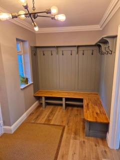 Stunning 5 bedroom house on the river Wensum, sleeps 19 - 6