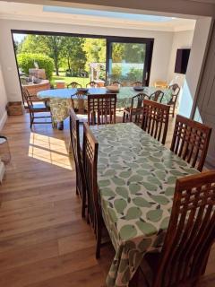 Stunning 5 bedroom house on the river Wensum, sleeps 19 - Earlham - 3