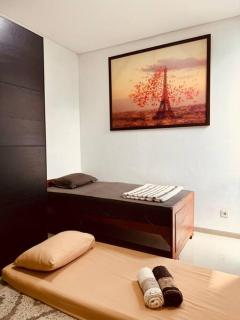 Cozy home at Bintaro with dedicated workspace - South Tangerang - 4