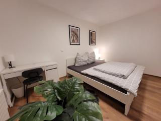 Living Flat, eine Wohnung mit zwei Schlafzimmern und Balkon - Schorndorf - 9