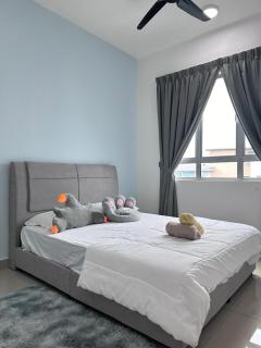 Seremban Pool View 5-6 pax Luxury Suite - Seremban - 2