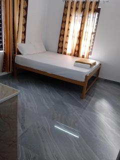 Eha Mundro Island Homestay - Munroe Island - 1