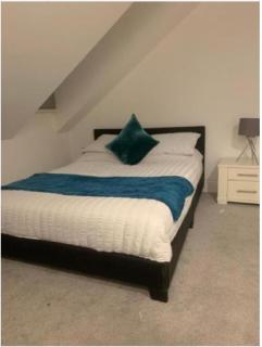 HU1 Triplex City Centre Gem sleeps 6 H7 - 9