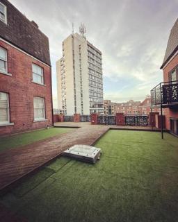 HU1 Triplex City Centre Gem sleeps 6 H7 - 2