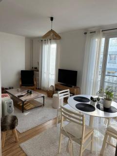 Grand appartement Perret,60 m2 lumineux, Plein Centre, 36 rue de Paris, arrivée autonome - Le Havre - 0