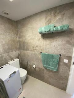 Modern Beachfront Studio with Balcony Views NEW - Las Palmas de Gran Canaria - 2