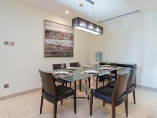 Spacious 3-Bedroom Retreat in JLT with Stunning Views - Dubai - 6