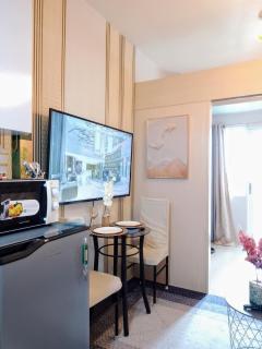 GM STAYCATION - 1 Bedroom, Parking, Gym, Pool, Getaway, Condo - Manila - 5
