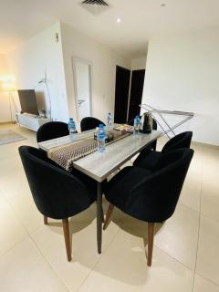 One Constitution Avenue by SUPERHOST STAYS - 5