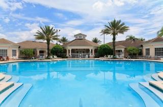 Windsor Palms Oasis Harry Potter Mickey Pool Spa - 4