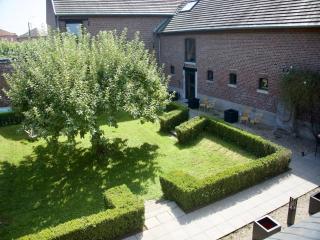 Renovated monastery in blossom region - Saint-Trond - 0