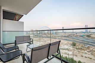 Chic 1BR Apartment in Binghatti Luna by Deluxe Holiday Homes - Dubai - 8