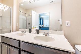 Last Minute Disney Getaway! Private Pool, Hot Tub & Games Room. Book Now! #56683 - Davenport - 5