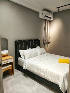 Kingfisher Sandakan - 1