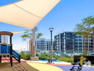 Opulent Studio with Balcony at Aziz Riviera - Dubai - 1