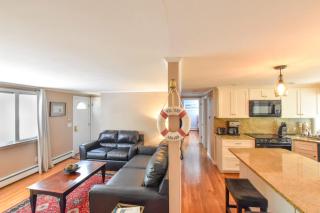 Beautiful Property w Separate Apartment - Brewster - 2