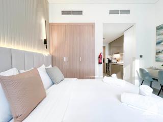 Deluxe Studio with Balcony at Aziz Riviera - Dubai - 1