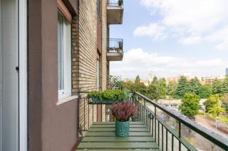 Modern suite with balcony and park view - Milan - 7
