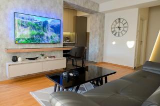 Luxury living by Dazzie - Skopje - 9