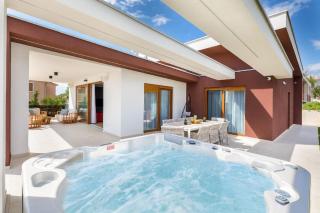 Strandnahe Villa Grofica mit Whirlpool und Grill - Pula - 3