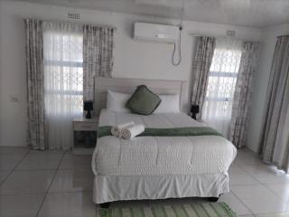 Salush Guest House - 8