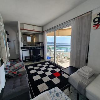 Panoramic Seaview Las Vistas Beach Studio Apartment - 7