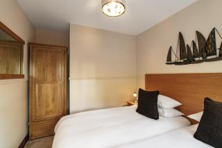Windermere Cottage At Windermere Marina Village - 8