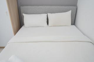 Comfort Living Studio Room at Serpong Garden Apartment By Travelio - 3