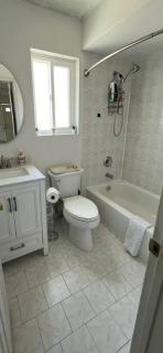 Private BR,BA,KIT, LR 9 Mins to Beach - Edgemere - 9