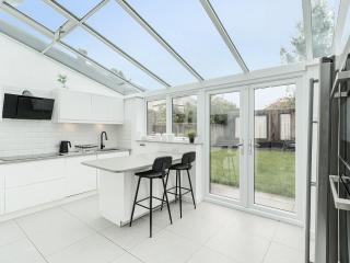 Pass the Keys Modern 4 Bed inc. Garden Room Parking - Oxford - Oxford - 9