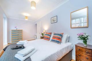 Nelson's Pad - Trafalgar Square - by Frankie Says - Londra - 5