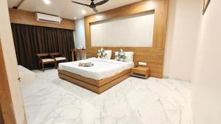 Lords Inn, A unit of The Sky Imperial - Garudeshwar - 1
