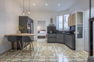 New & elegent apartment just 5 min walk to the Capital by SF HOMES - 0