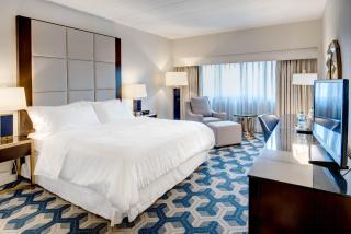 Sheraton Eatontown Hotel - 1