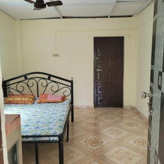 Dwarka Guest House & Hostel - Nagaon - 1